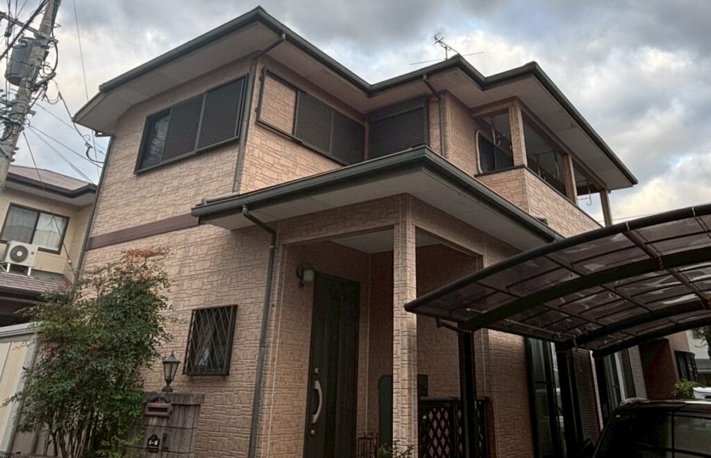 早良区　I様邸　屋根壁完工 (4)