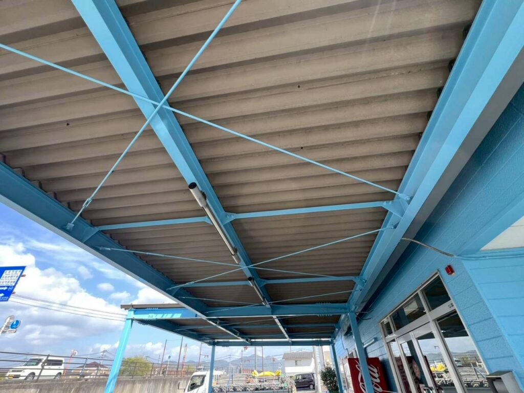 スイミングクラブ　屋根壁完工 (7)
